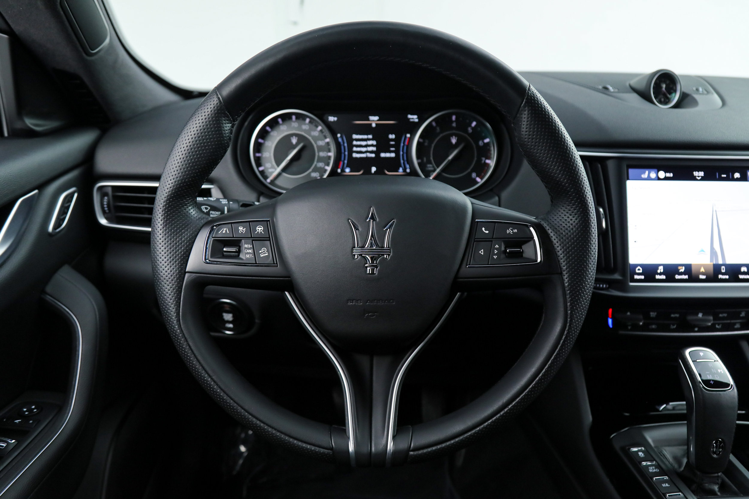 Certified 2023 Maserati Levante GT AWD/4WD image 18