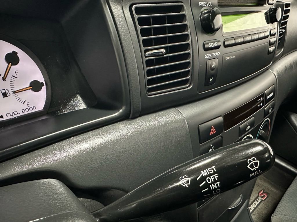 Used 2004 Toyota Corolla CE image 20