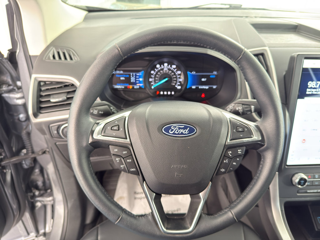Used 2024 Ford Edge SEL w/ Convenience Package image 26