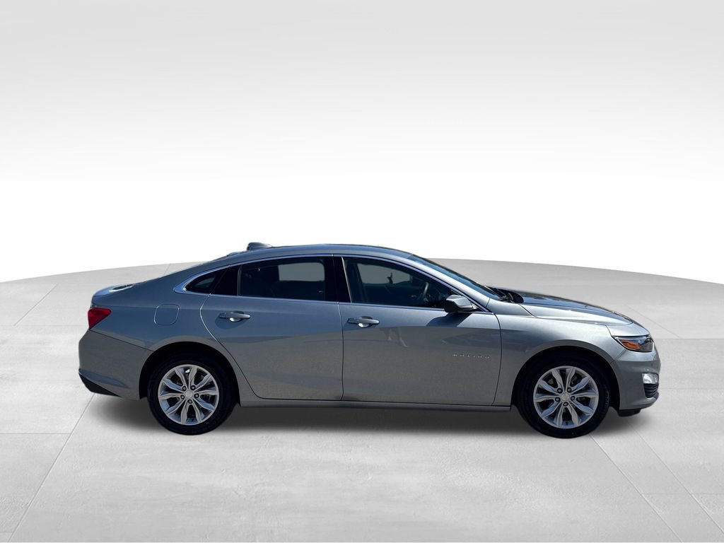 Used 2025 Chevrolet Malibu LT image 7