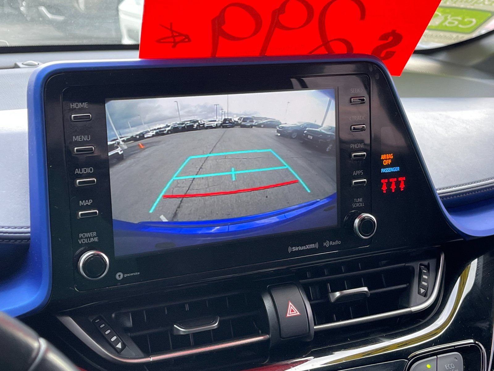 Used 2022 Toyota C-HR XLE FWD image 21