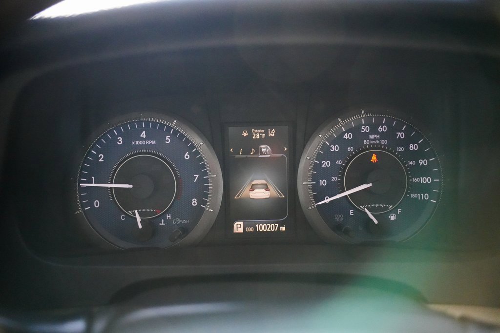 Used 2018 Toyota Sienna LE image 25