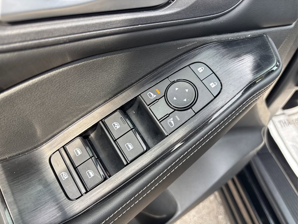 Used 2023 Nissan Rogue SV w/ SV Premium B Package AWD/4WD image 36
