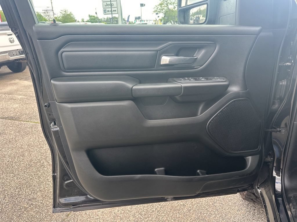 New 2026 RAM 1500 Classic Warlock AWD/4WD image 11
