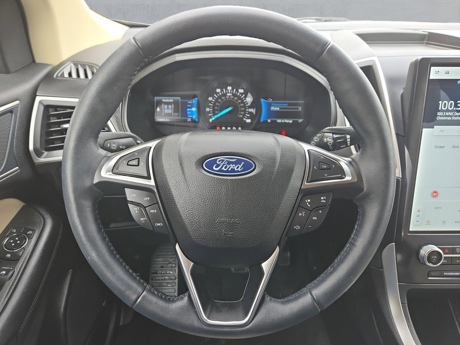 Certified 2022 Ford Edge SEL w/ Convenience Package AWD/4WD image 13
