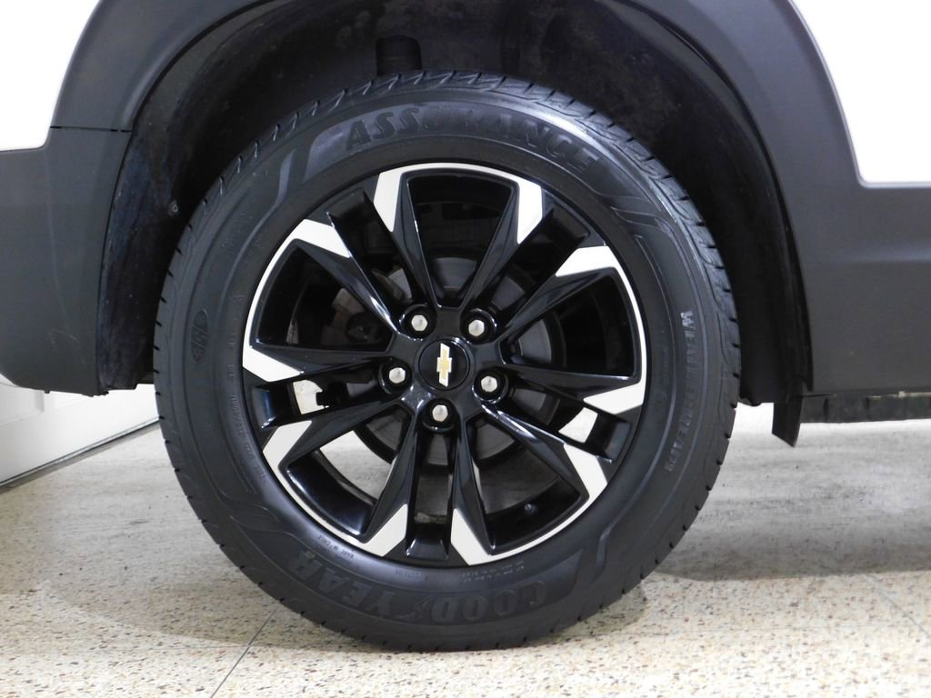Used 2021 Chevrolet TrailBlazer LT w/ Sun and Liftgate Package AWD/4WD image 94