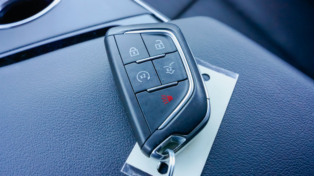 Certified 2024 Cadillac Lyriq Luxury RWD image 18