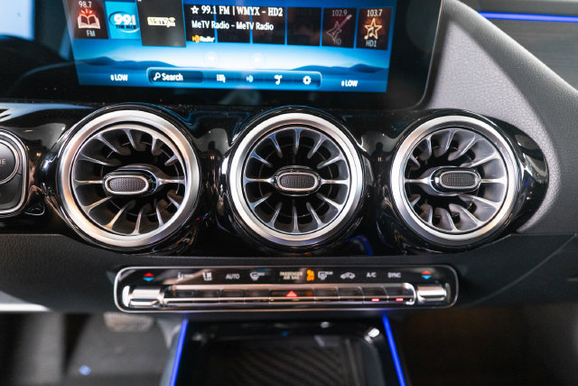 New 2026 Mercedes-Benz GLA 250 4MATIC image 28