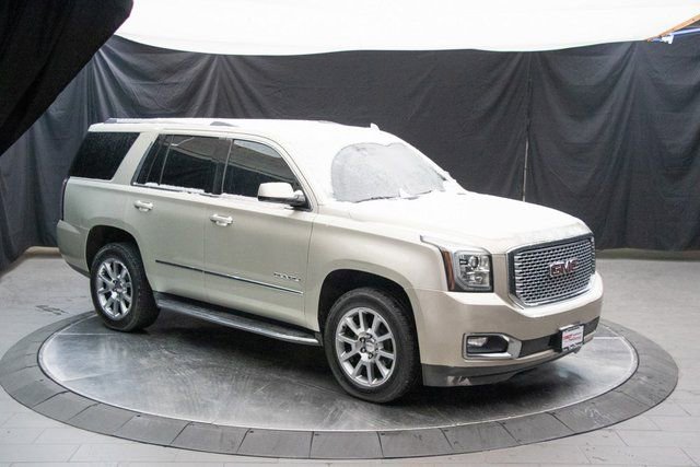 Used 2016 GMC Yukon Denali w/ Open Road Package image 2