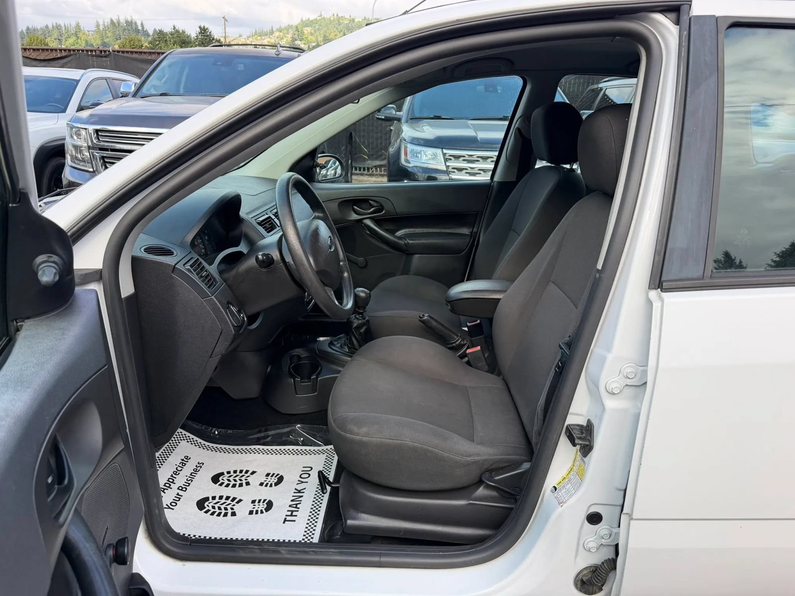 Used 2007 Ford Focus S FWD image 9