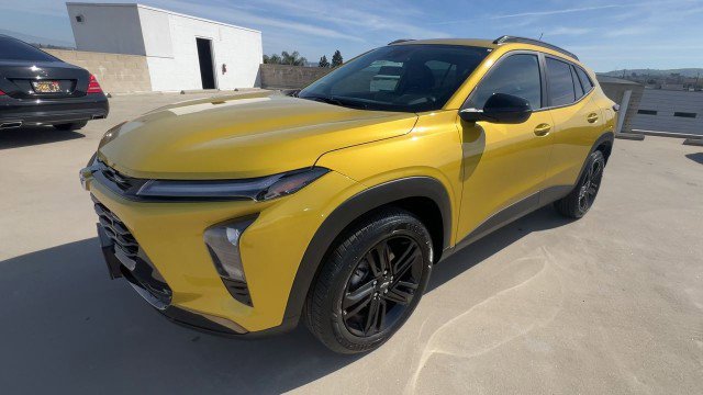 Used 2025 Chevrolet Trax ACTIV w/ Driver Confidence Package image 4