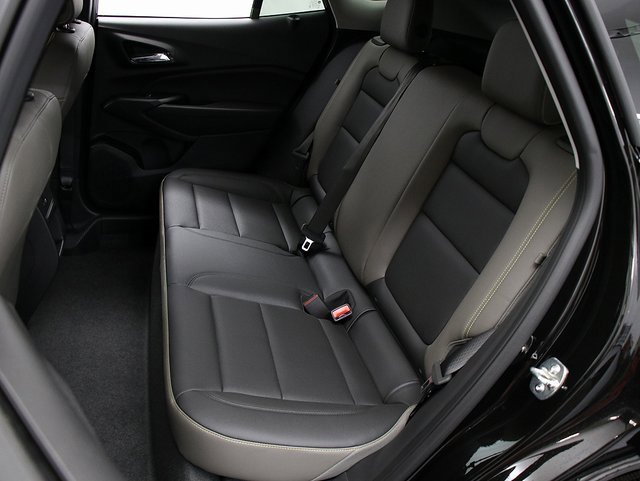 New 2026 Chevrolet Trax ACTIV w/ Driver Confidence Package image 11