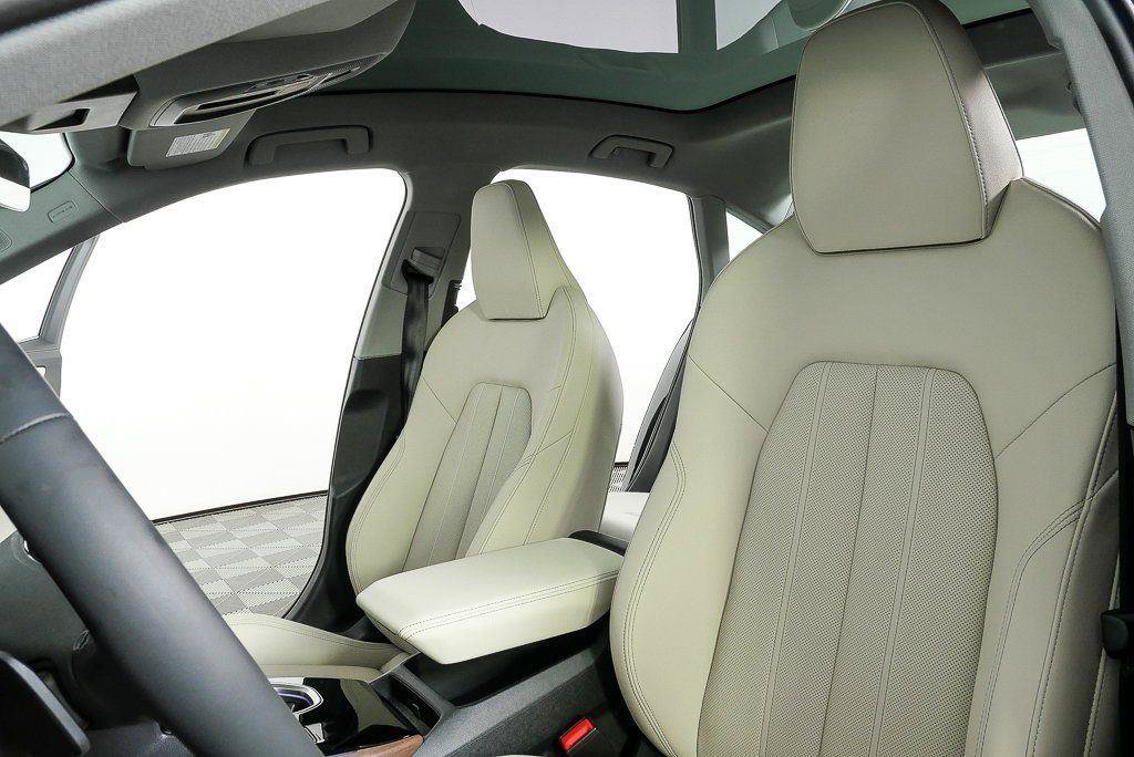 New 2026 Audi A6 Premium Plus AWD/4WD image 6