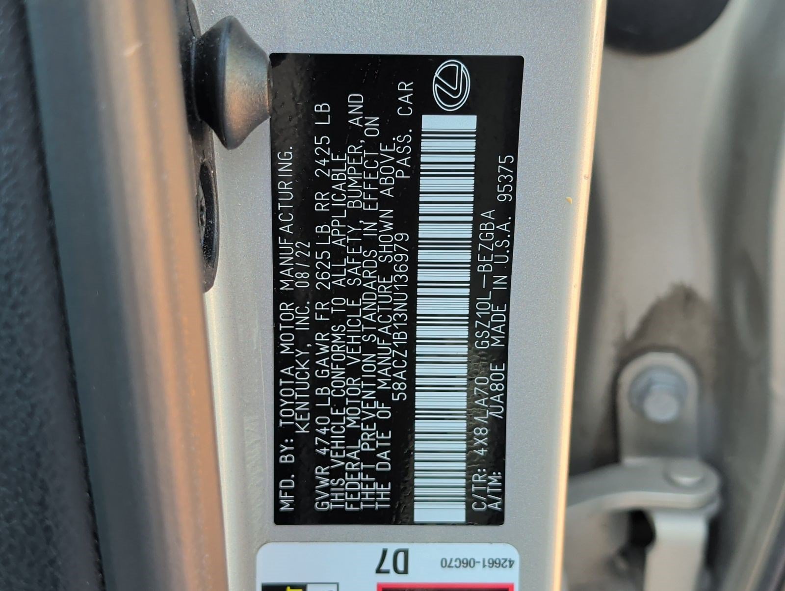 Certified 2022 Lexus ES 350 w/ Accessory Package 2 FWD image 30
