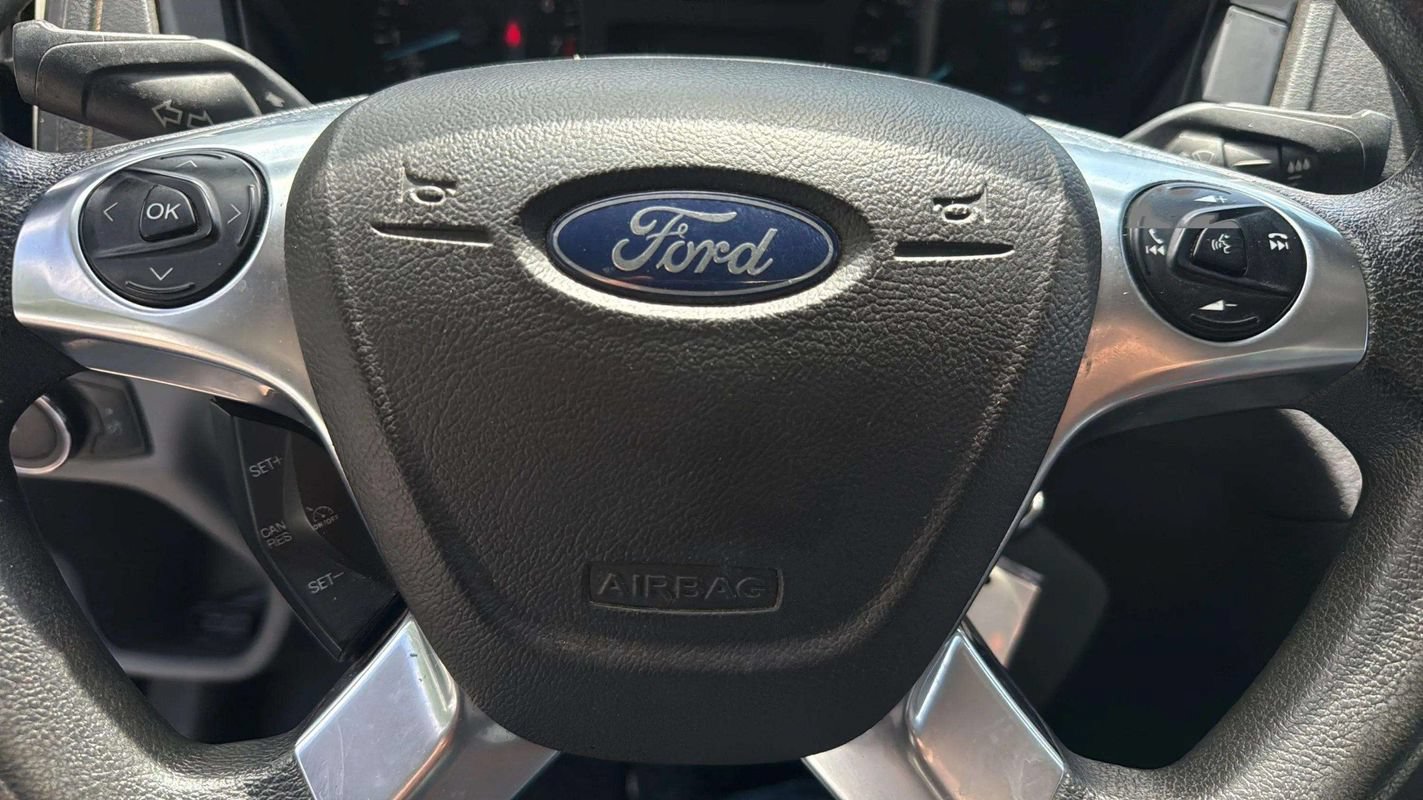 Used 2018 Ford Transit 350 156 DRW RWD image 12