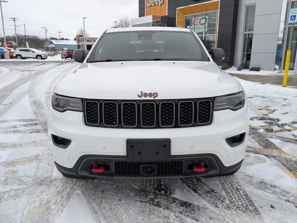 Used 2021 Jeep Grand Cherokee Trailhawk w/ Trailhawk Luxury Group image 2