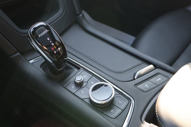 Used 2024 Cadillac XT5 Premium Luxury image 18