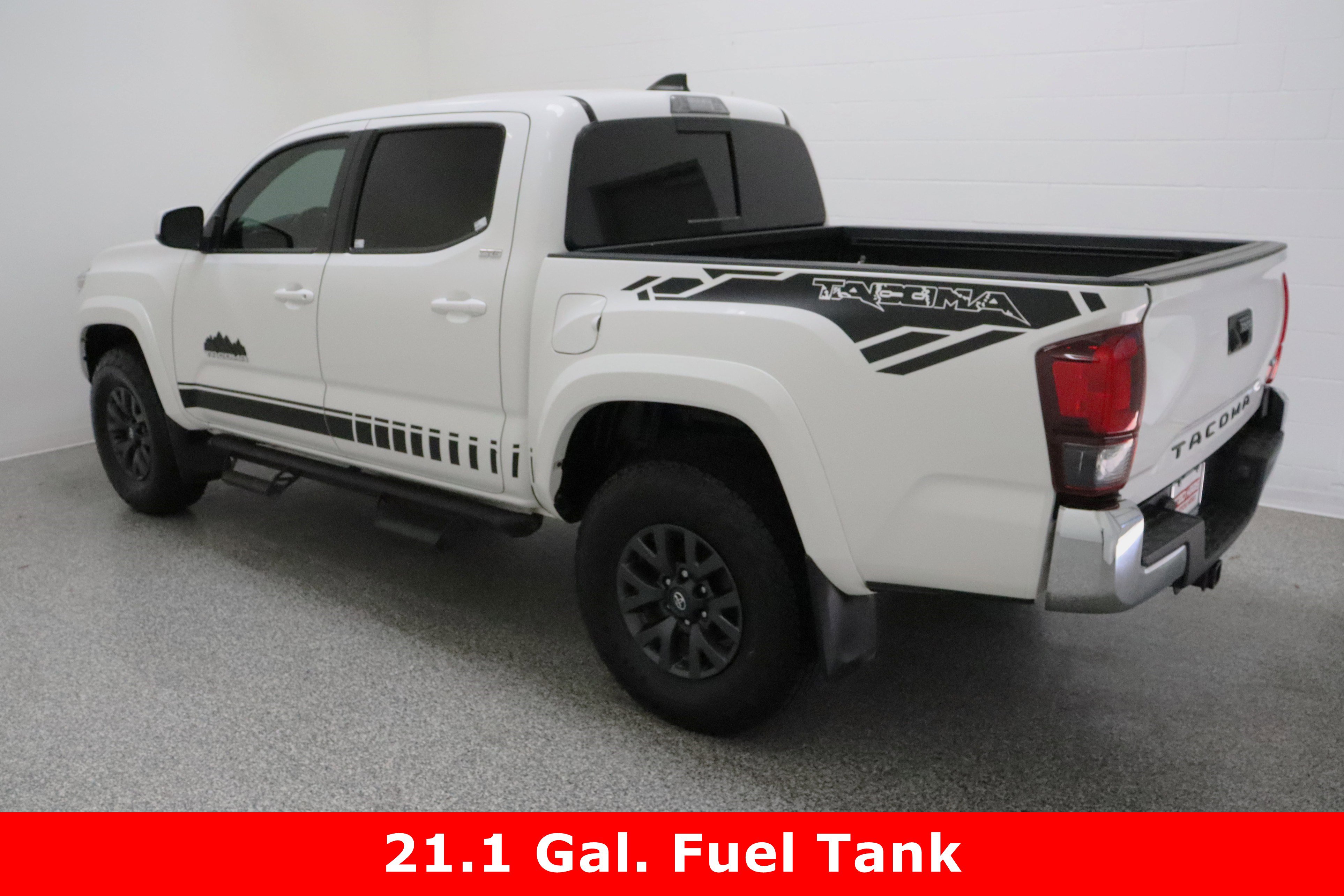 Used 2023 Toyota Tacoma SR5 image 9