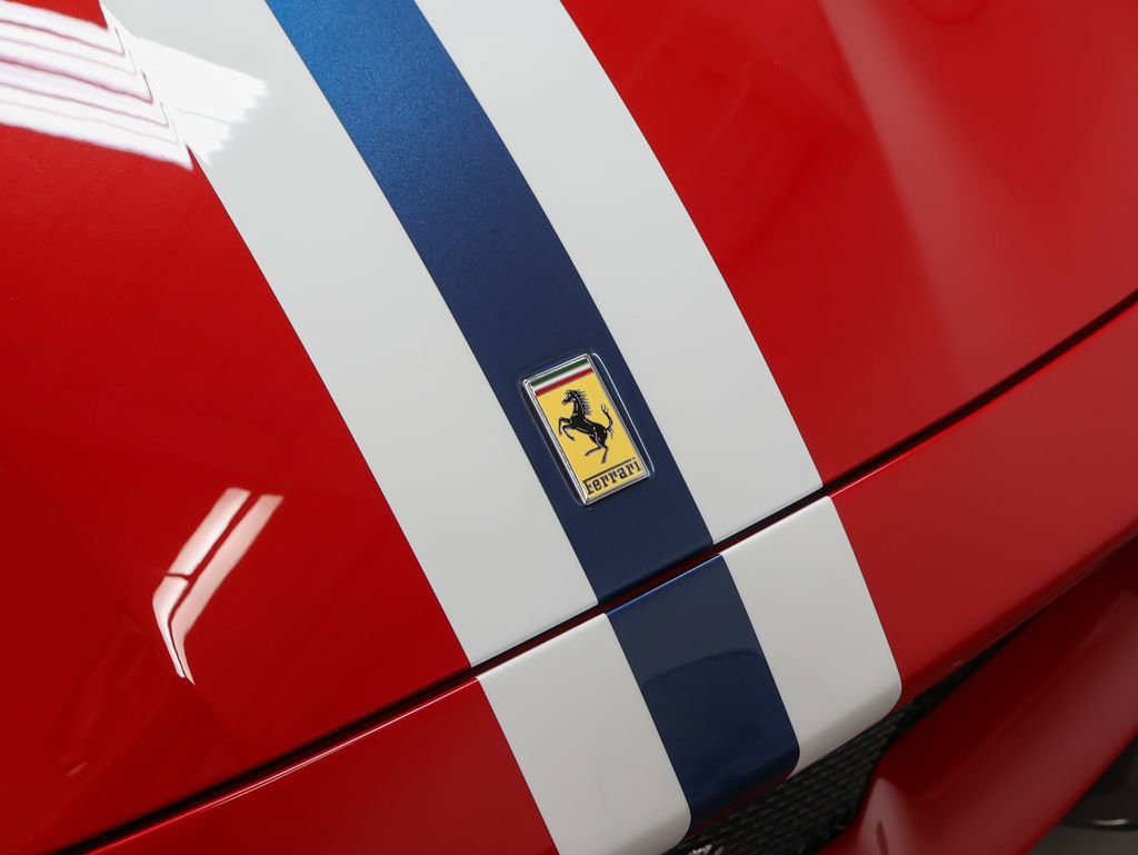 Used 2024 Ferrari 812 Competizione image 12