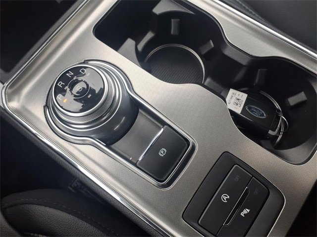 Used 2023 Ford Edge Titanium w/ Class II Trailer Tow Package image 20