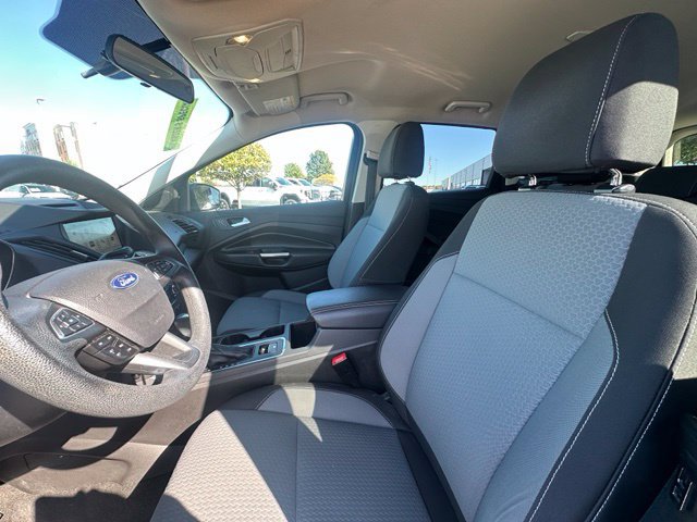 Used 2017 Ford Escape SE w/ Equipment Group 201A AWD/4WD image 31