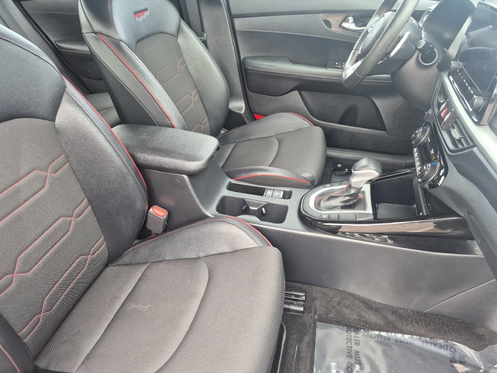 Certified 2024 Kia Forte GT FWD image 15