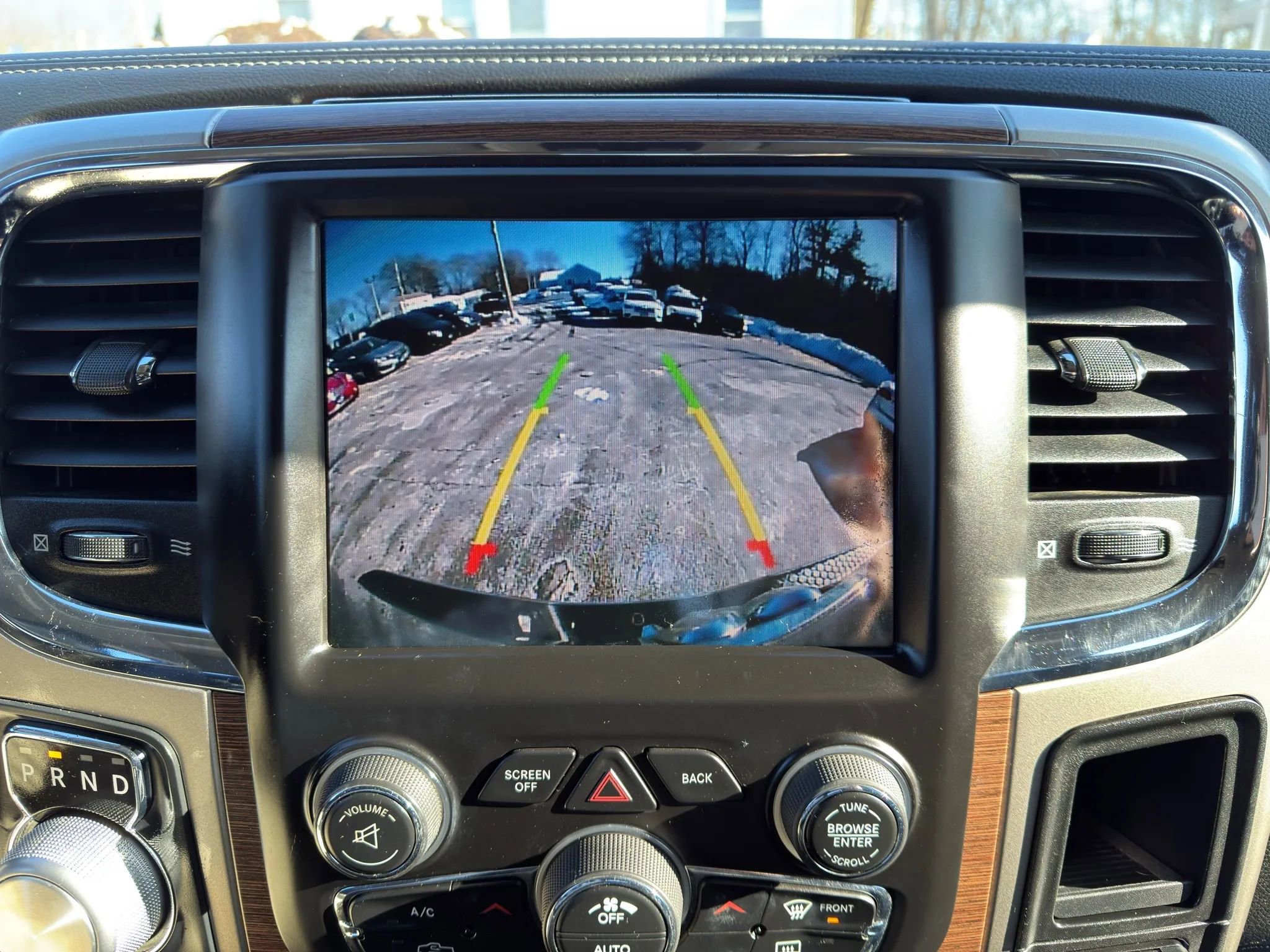 Used 2014 RAM 1500 Laramie image 25