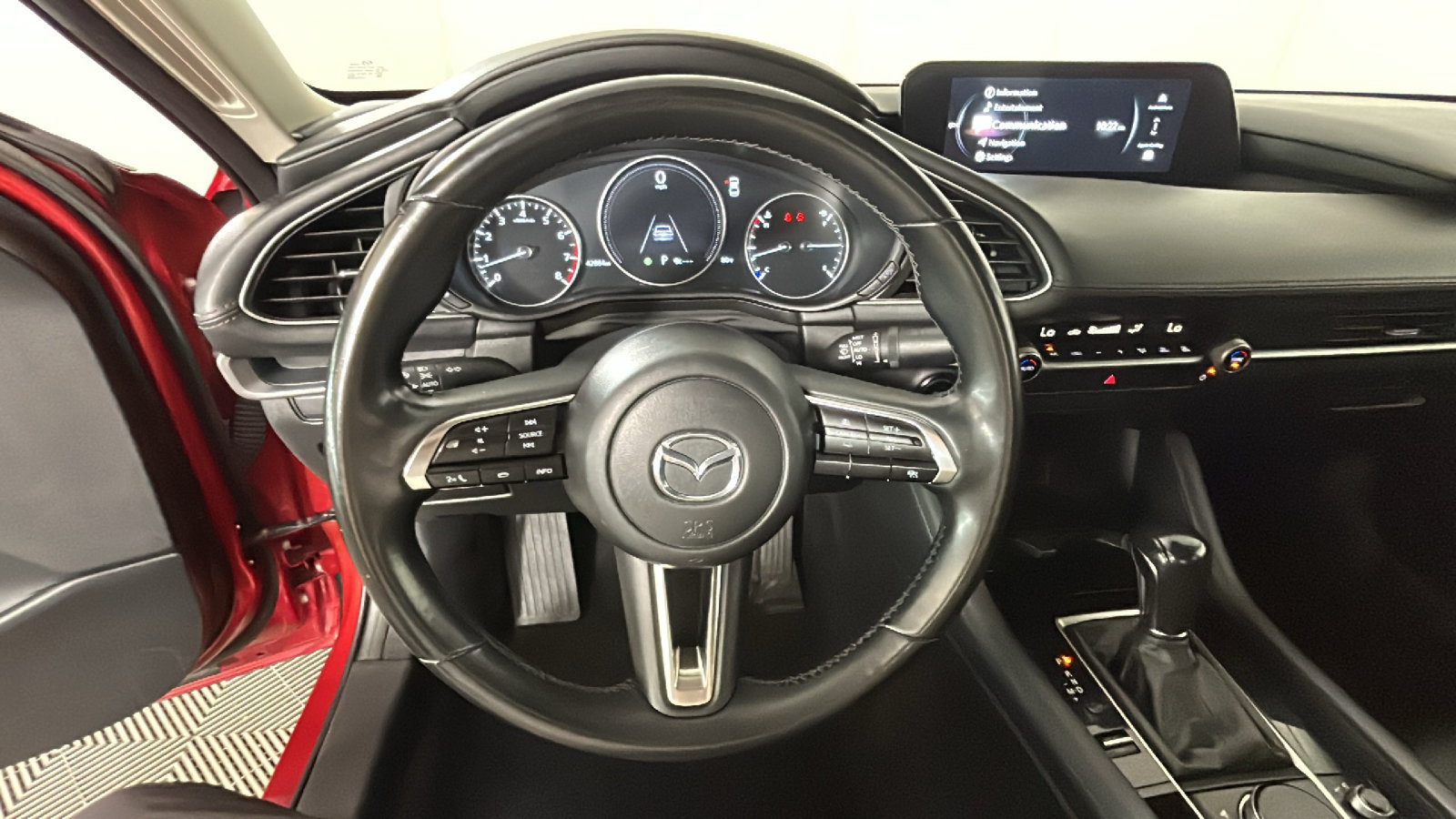 Used 2025 MAZDA MAZDA3 s FWD image 16