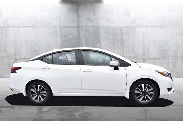 New 2025 Nissan Versa SV w/ Trunk Package FWD image 5