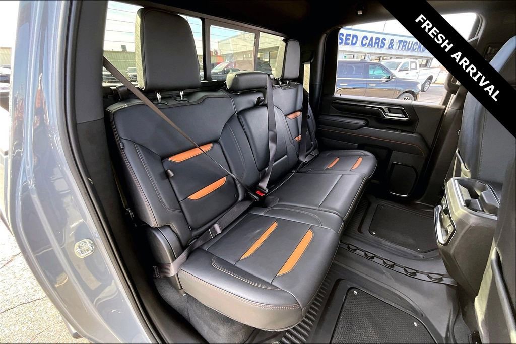 Used 2025 GMC Sierra 2500 AT4 w/ AT4 Premium Plus Package image 25