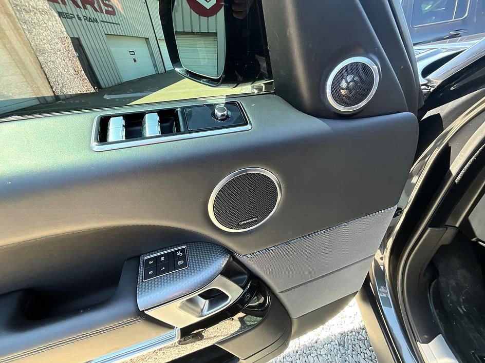 Used 2019 Land Rover Range Rover Sport Supercharged image 14