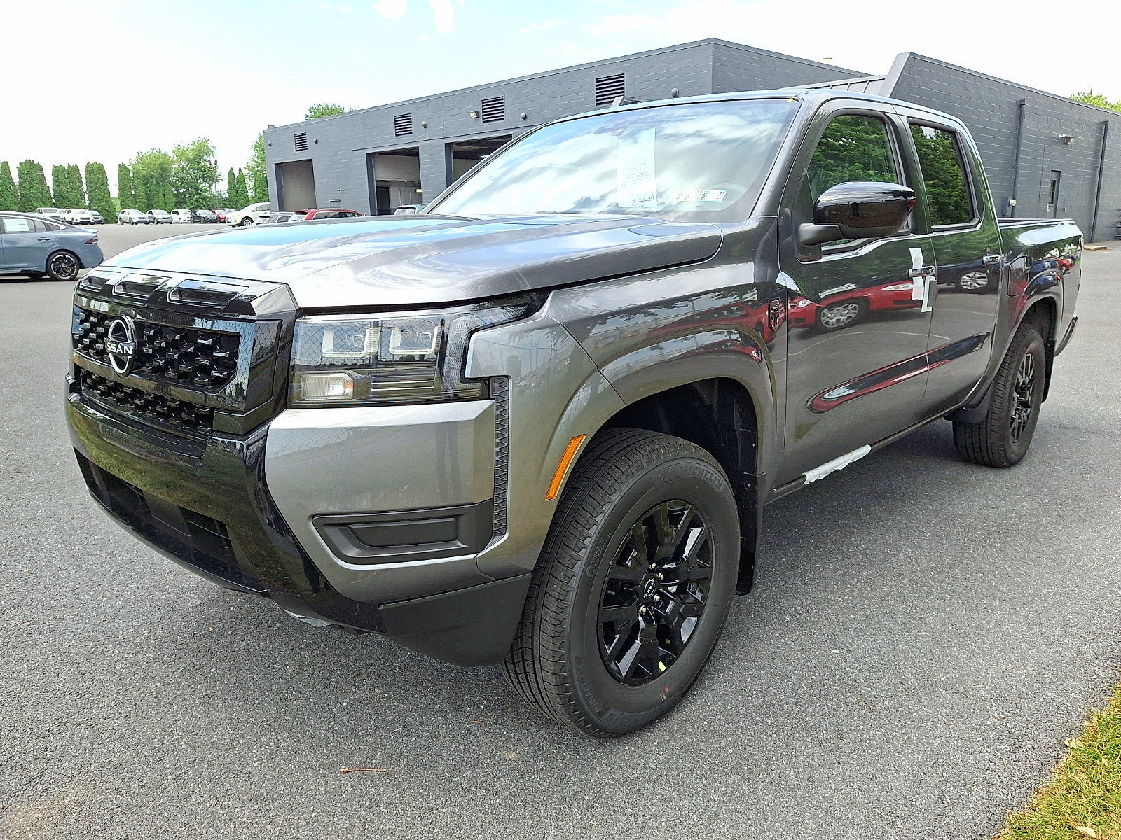 New 2026 Nissan Frontier SV w/ SV Convenience Package AWD/4WD video 3