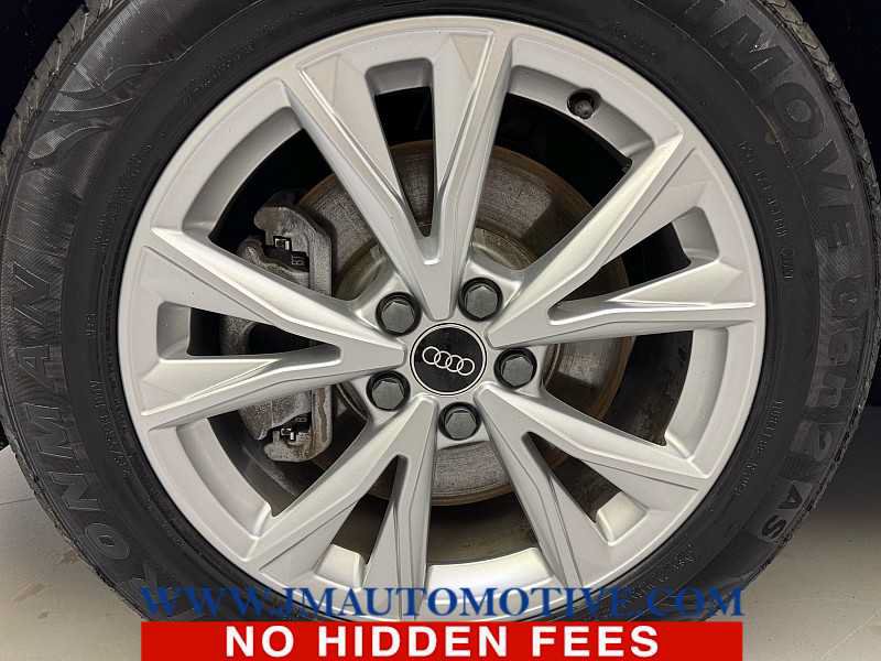 Used 2025 Audi Q3 2.0T Premium AWD/4WD image 9