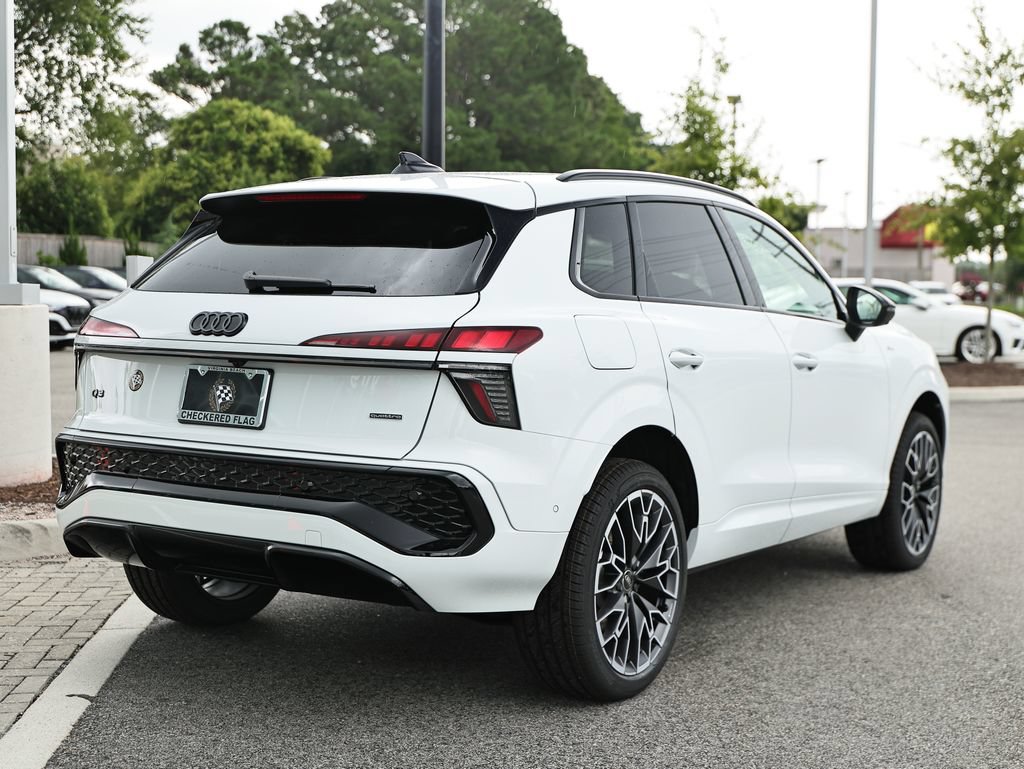 New 2026 Audi Q3 quattro 2.0T AWD/4WD image 7