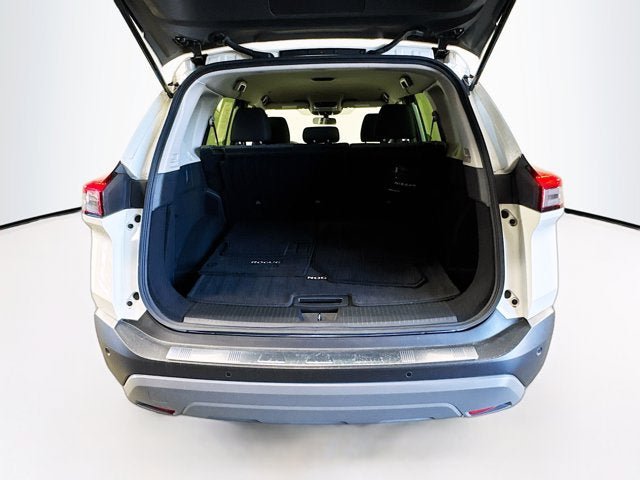 Certified 2023 Nissan Rogue SV AWD/4WD image 20