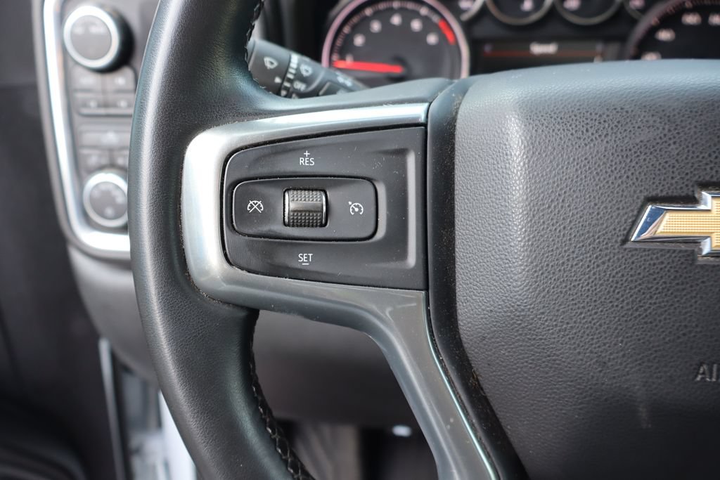 Used 2023 Chevrolet Silverado 3500 LT AWD/4WD image 5
