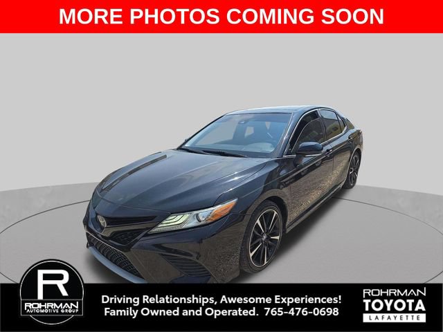 Used 2019 Toyota Camry XSE FWD image 1