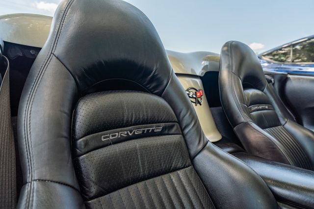 Used 2002 Chevrolet Corvette Convertible w/ Preferred Equipment Group2 image 33