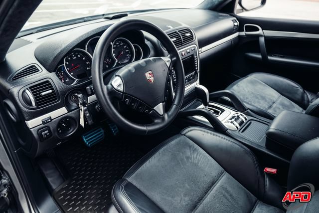 Used 2008 Porsche Cayenne GTS AWD/4WD image 2