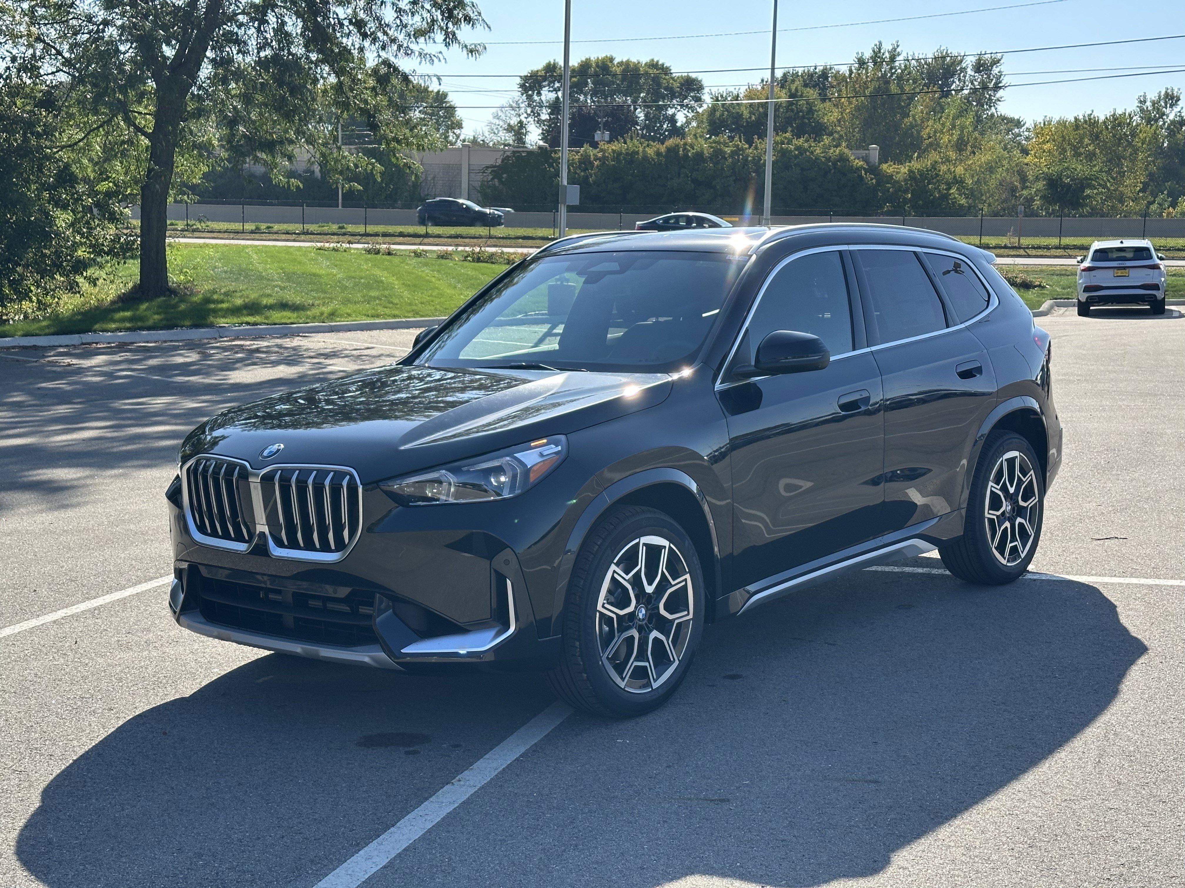 New 2026 BMW X1 xDrive28i w/ Technology Package image 3