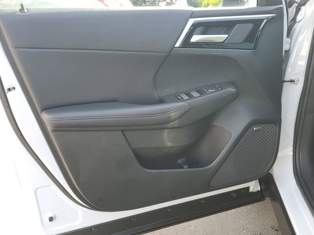 New 2025 Mitsubishi Outlander Trail Edition image 18