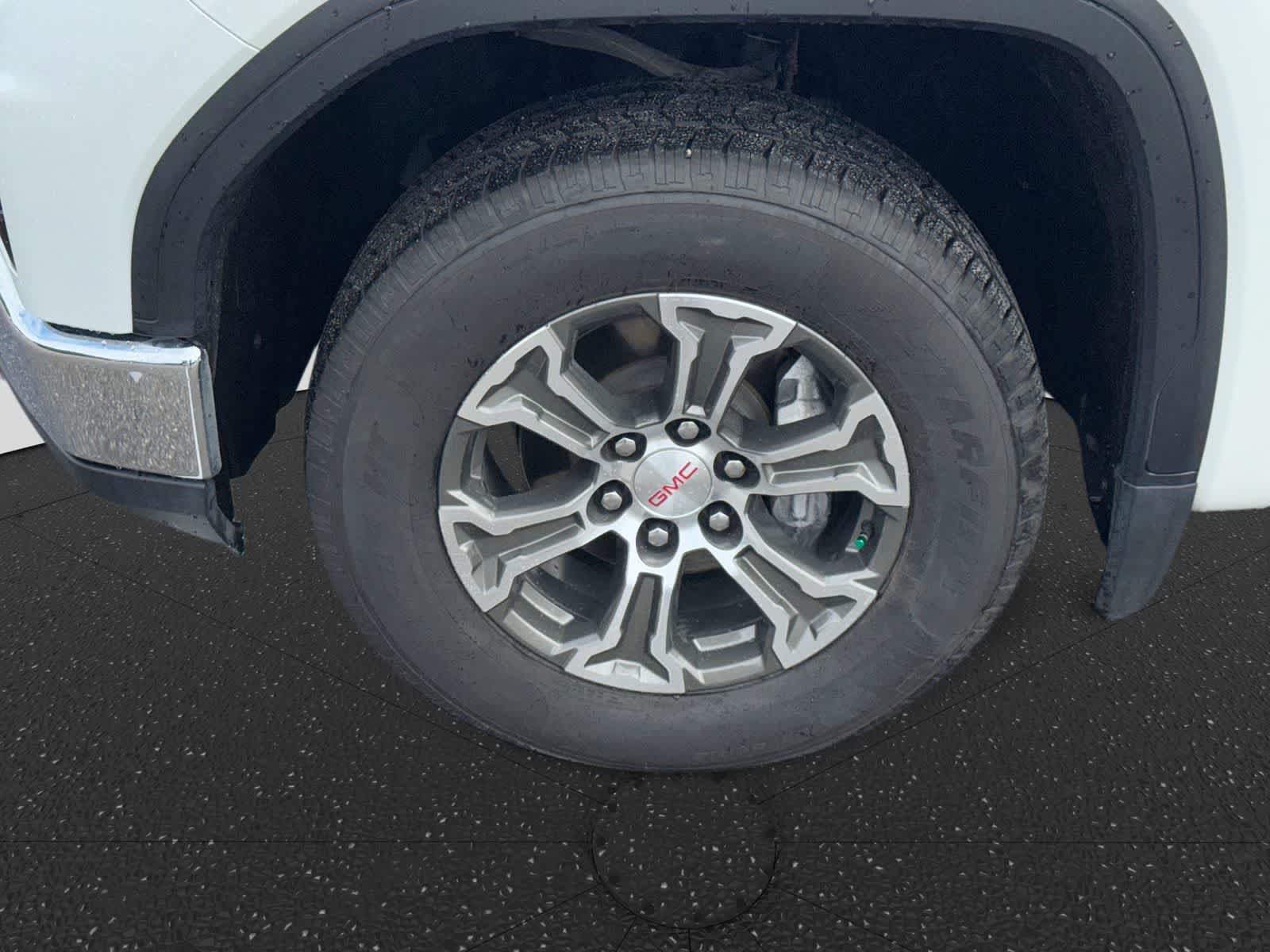 Used 2025 GMC Sierra 1500 SLT AWD/4WD image 20