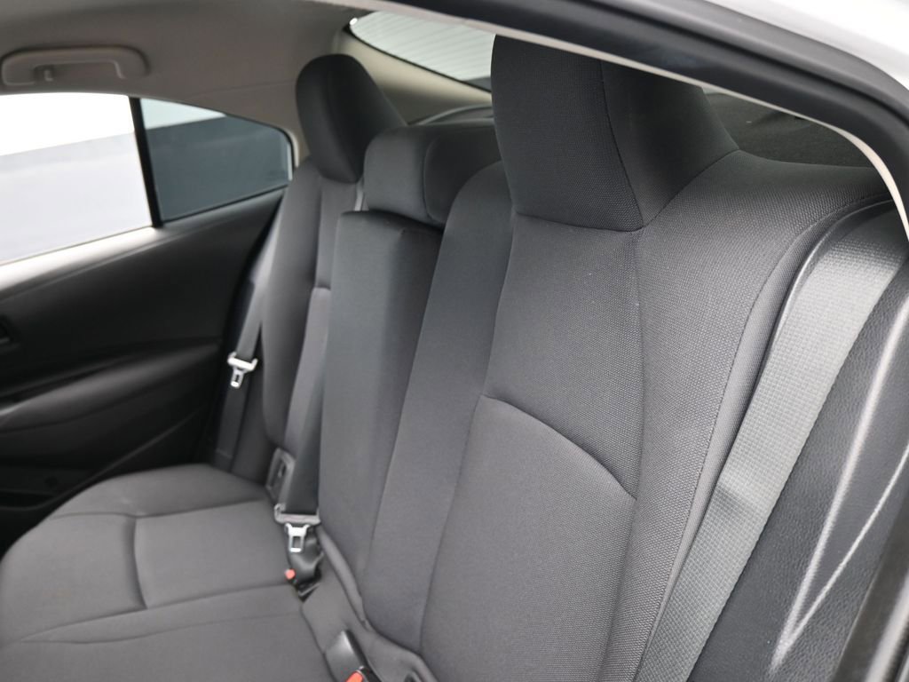 Used 2023 Toyota Corolla LE image 27