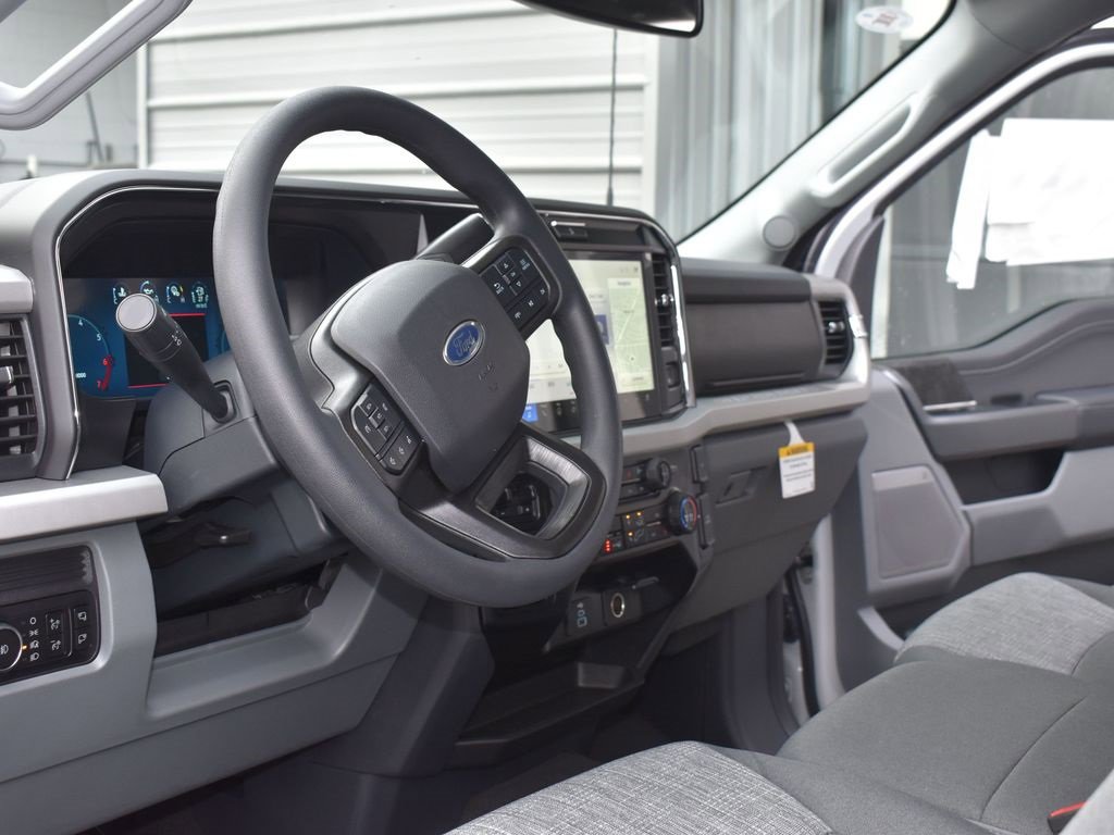 New 2026 Ford F250 4x4 Crew Cab Super Duty image 16