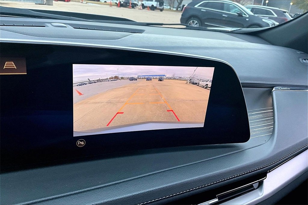 Used 2024 Cadillac XT4 Premium Luxury image 22