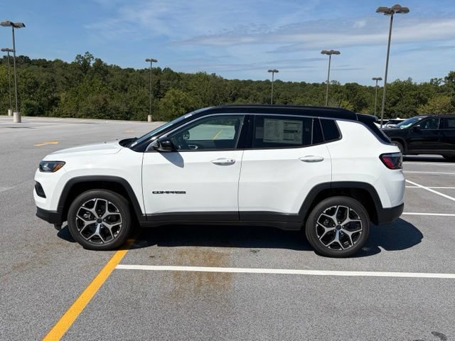 New 2026 Jeep Compass Limited AWD/4WD image 2