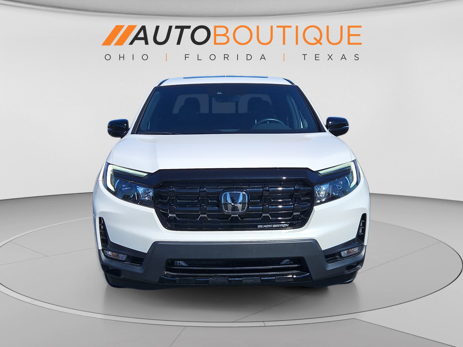 Used 2025 Honda Ridgeline Black Edition image 8