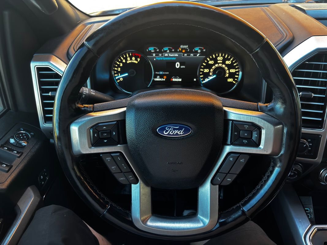 Used 2018 Ford F150 Platinum w/ Equipment Group 701A Luxury AWD/4WD image 18