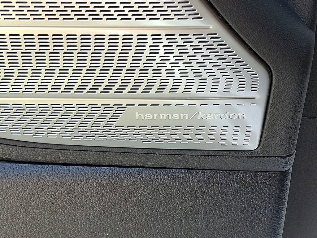 New 2025 Hyundai Palisade Calligraphy AWD/4WD image 16