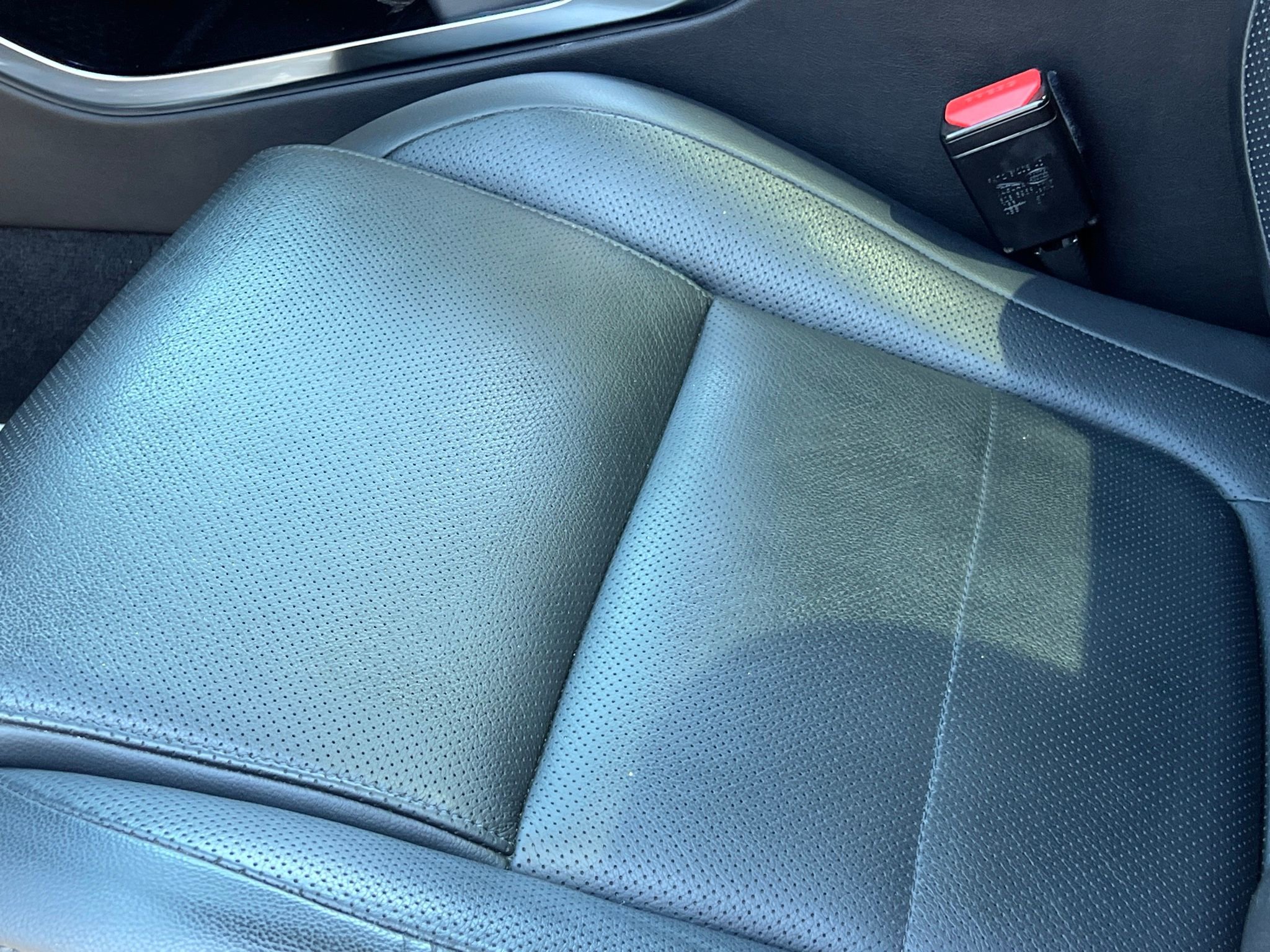 Used 2023 Jaguar F-PACE S AWD/4WD image 31